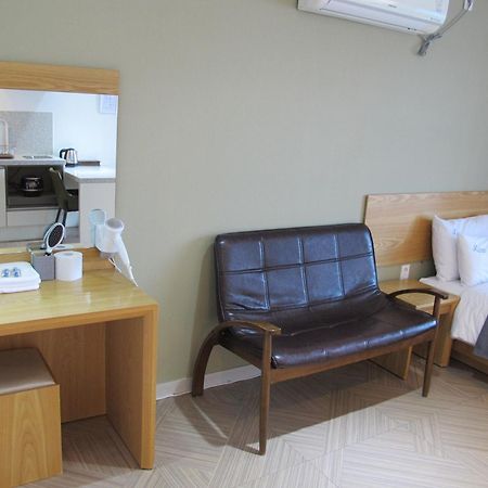 Lium Spa Hostel Yeosu Zewnętrze zdjęcie