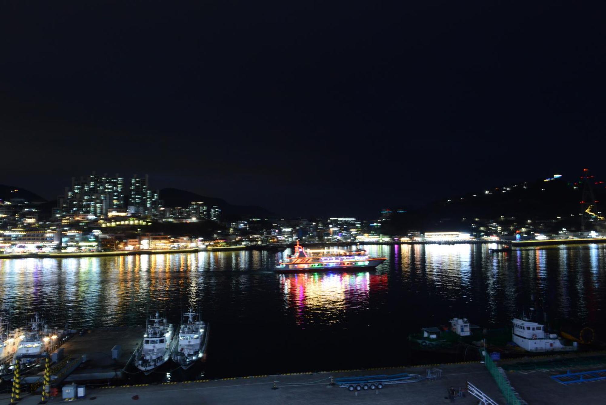 Lium Spa Hostel Yeosu Zewnętrze zdjęcie