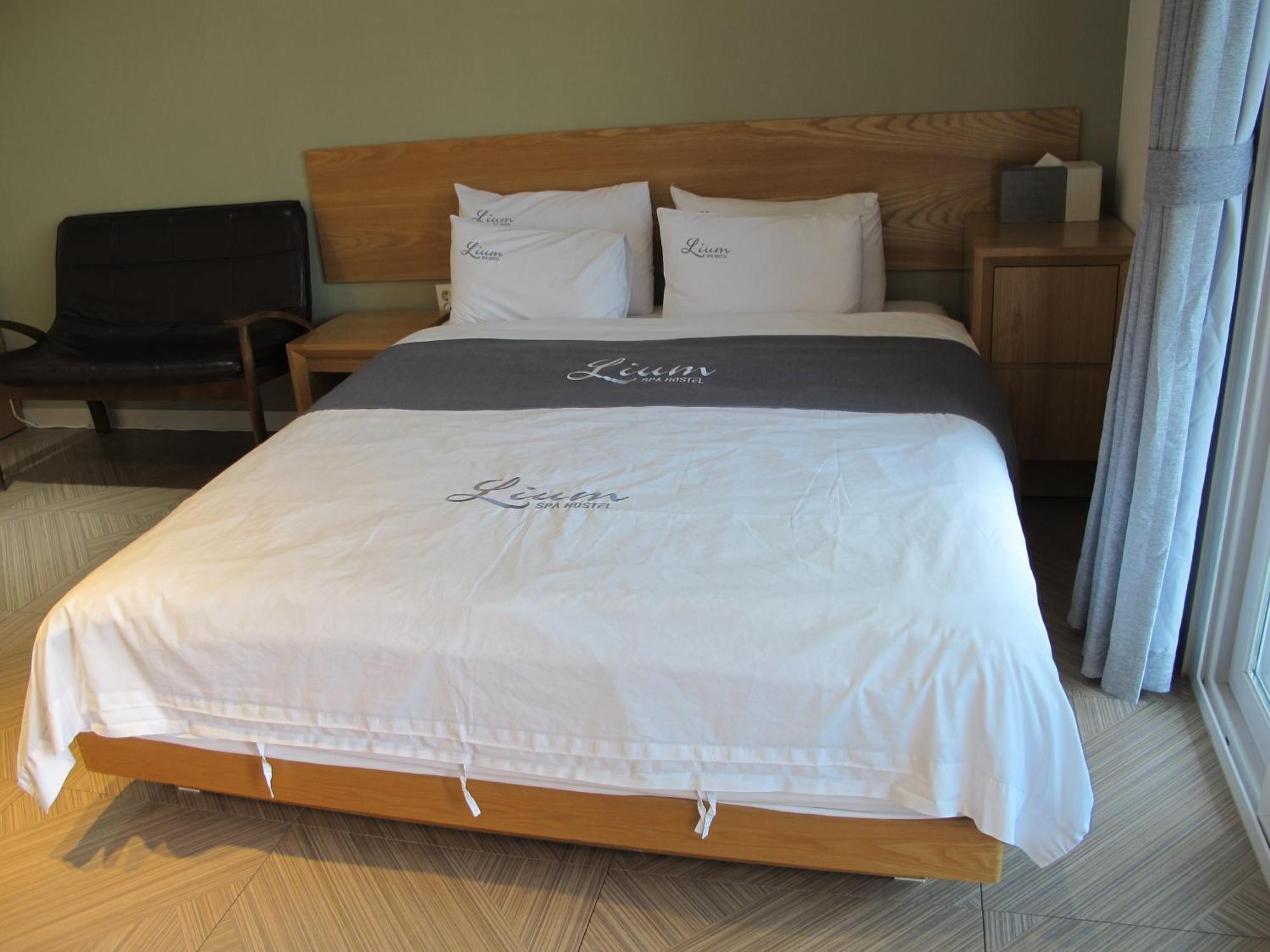 Lium Spa Hostel Yeosu Zewnętrze zdjęcie