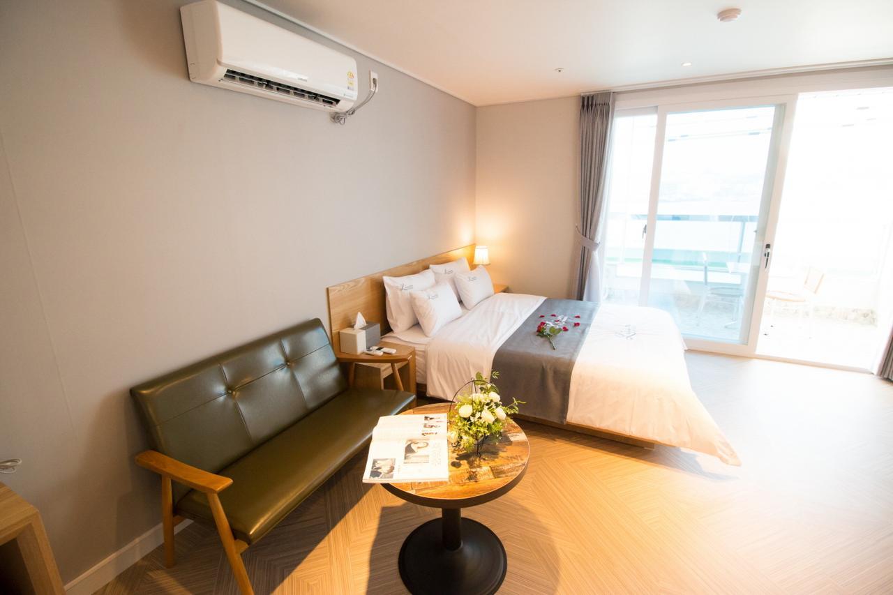 Lium Spa Hostel Yeosu Zewnętrze zdjęcie