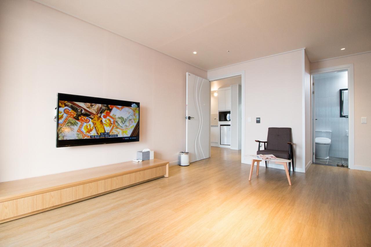 Lium Spa Hostel Yeosu Zewnętrze zdjęcie