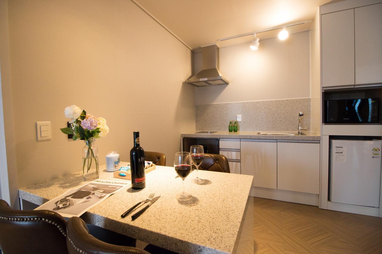 Lium Spa Hostel Yeosu Zewnętrze zdjęcie