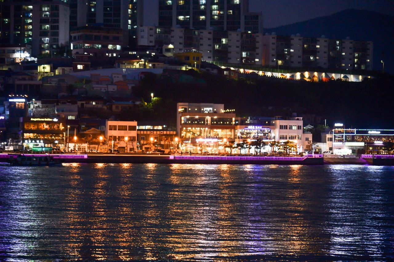 Lium Spa Hostel Yeosu Zewnętrze zdjęcie