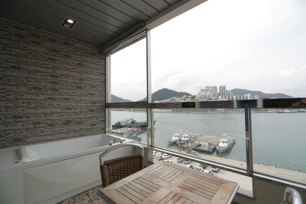 Lium Spa Hostel Yeosu Zewnętrze zdjęcie