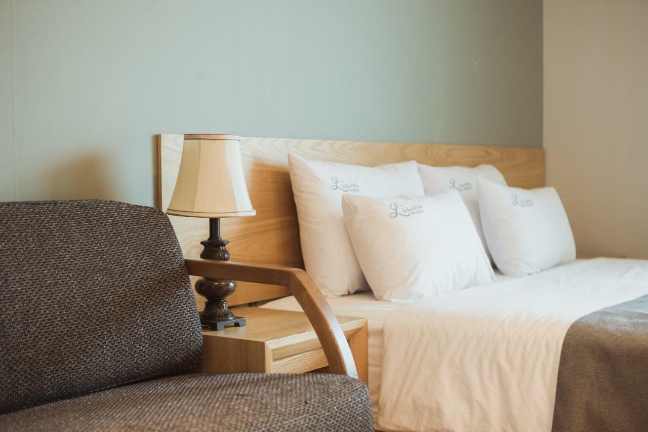 Lium Spa Hostel Yeosu Zewnętrze zdjęcie